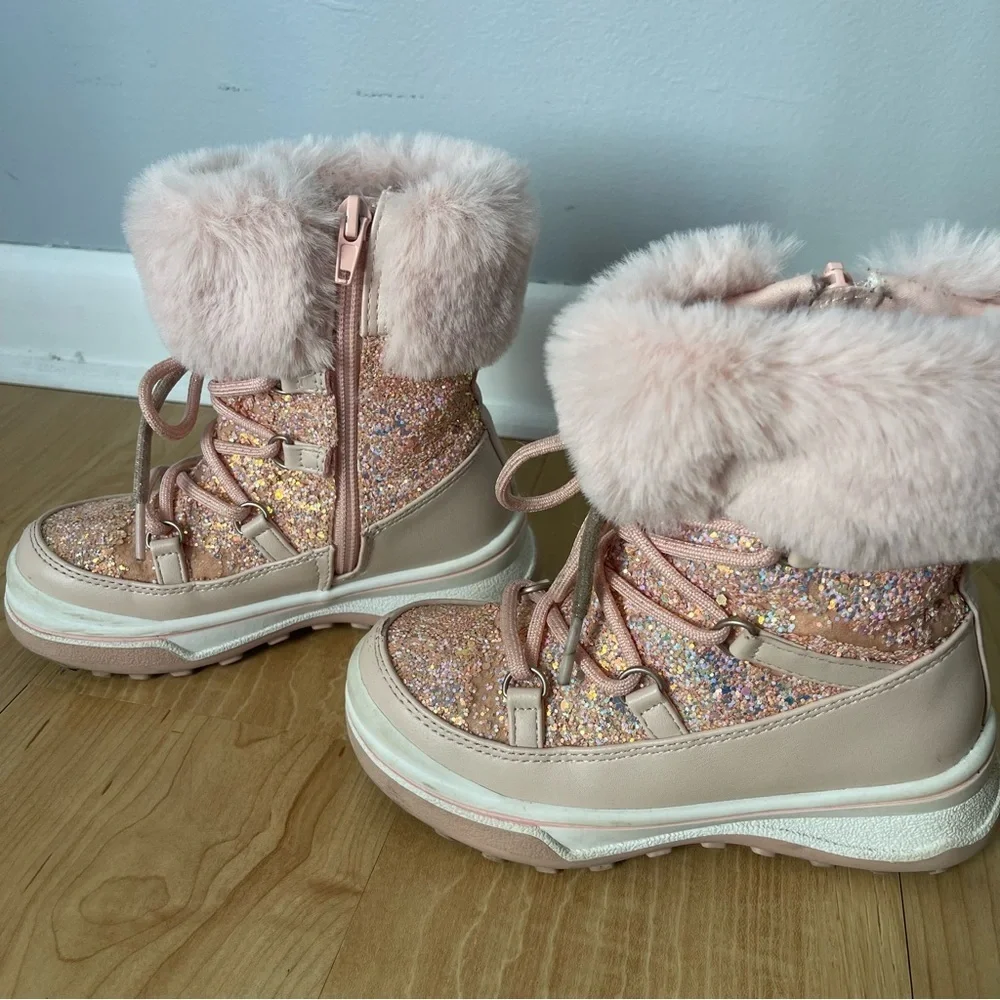 Kelly & Katie Lil Anna Snow Boots Kids' Girl's Pink Size 11M Faux Fur Sparkle